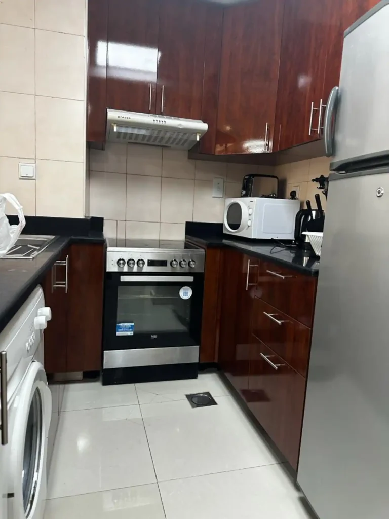 1BR | Dubai Marina | City View | Couples and Family