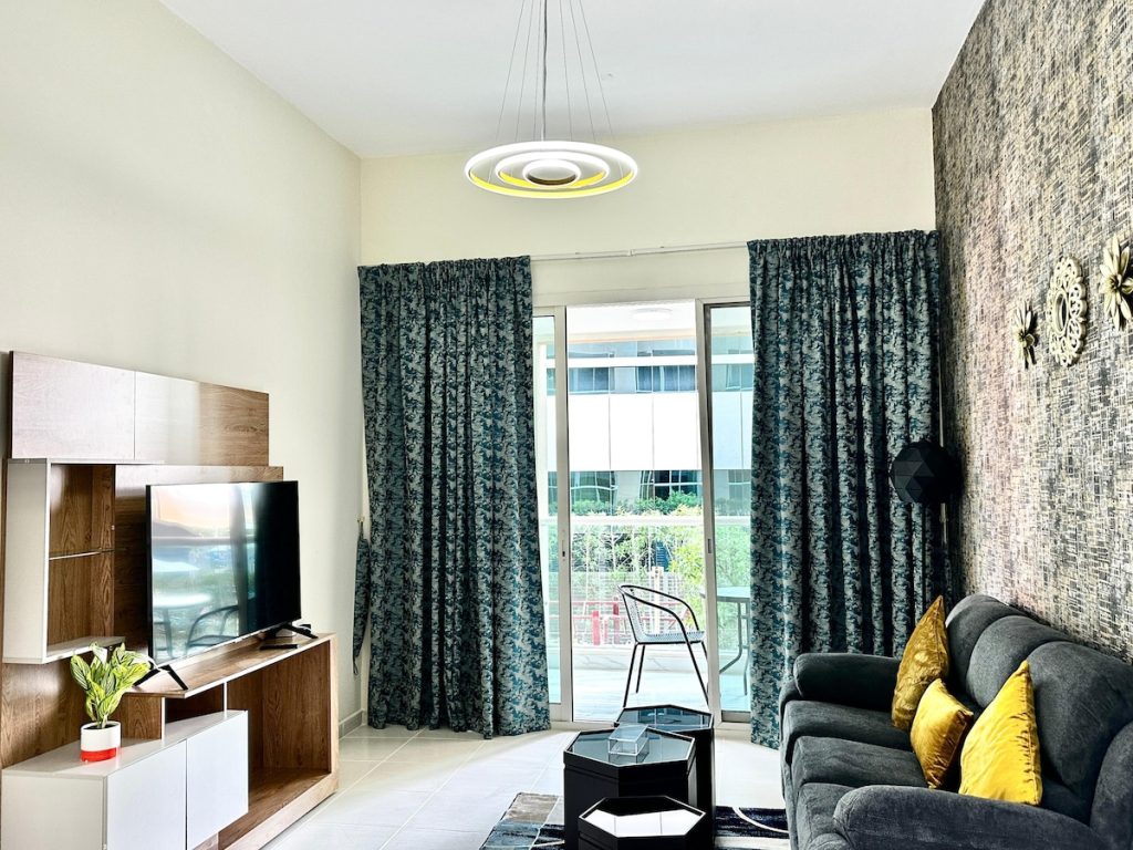Stylish 1+Maid’s | 5 mins to Metro | Marina
