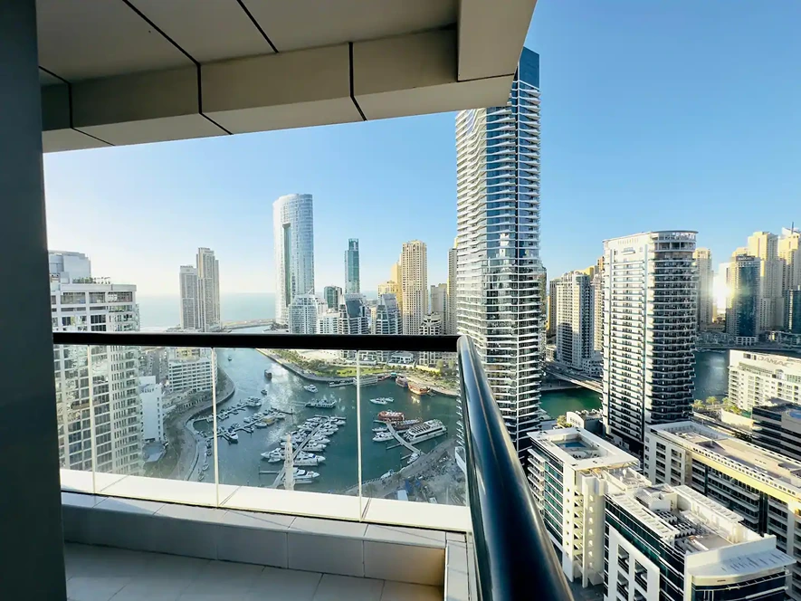 Upgraded High Rise 2 BR | Full Marina Canal View