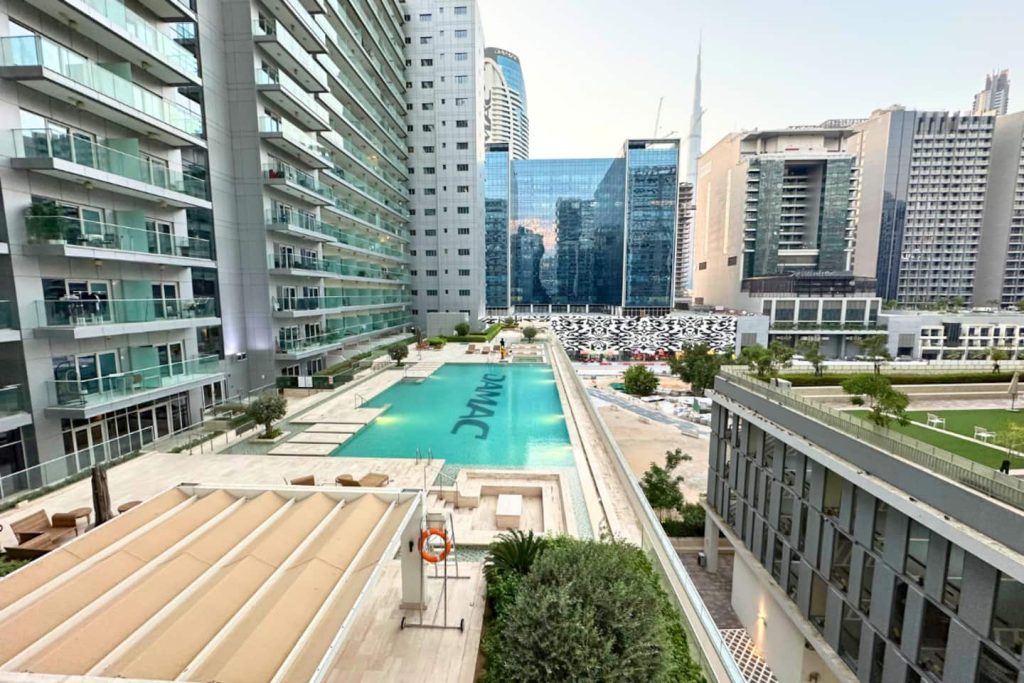 Stunning Burj Views Studio | Mins to Dubai Mall